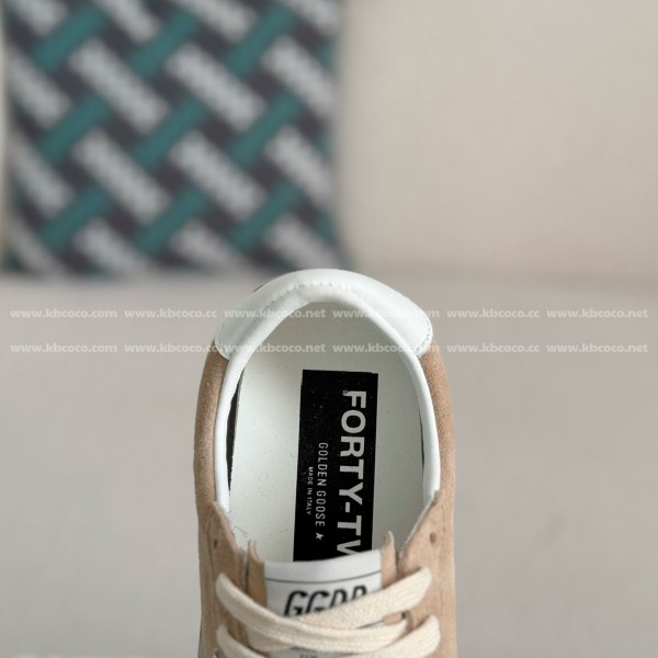 Golden Goose Forty-TWO Casual sneakers
