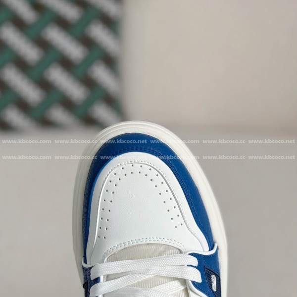 Valentino Garavani Leather Casual Shoes