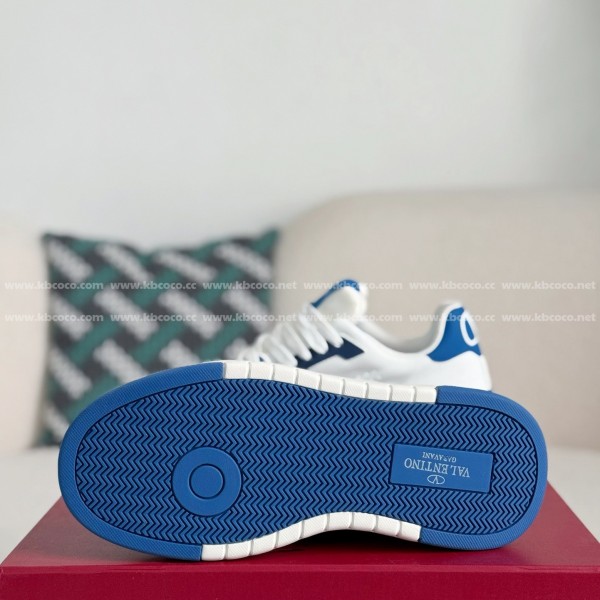 Valentino Garavani Leather Casual Shoes