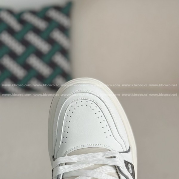 Valentino Garavani Leather Casual Shoes