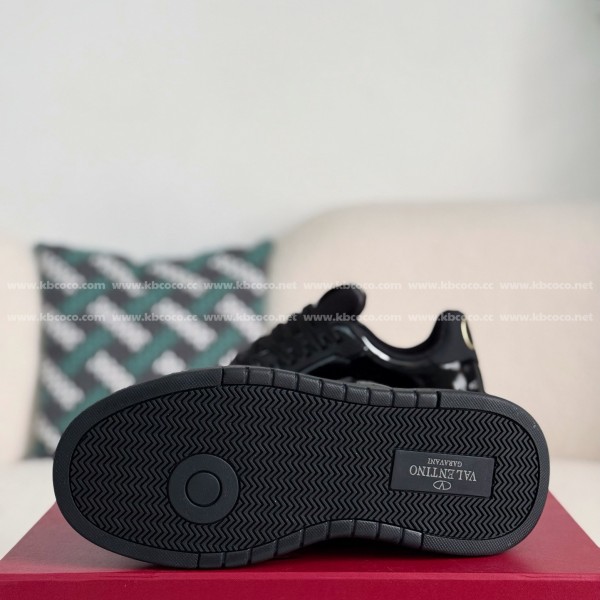Valentino Garavani Leather Casual Shoes