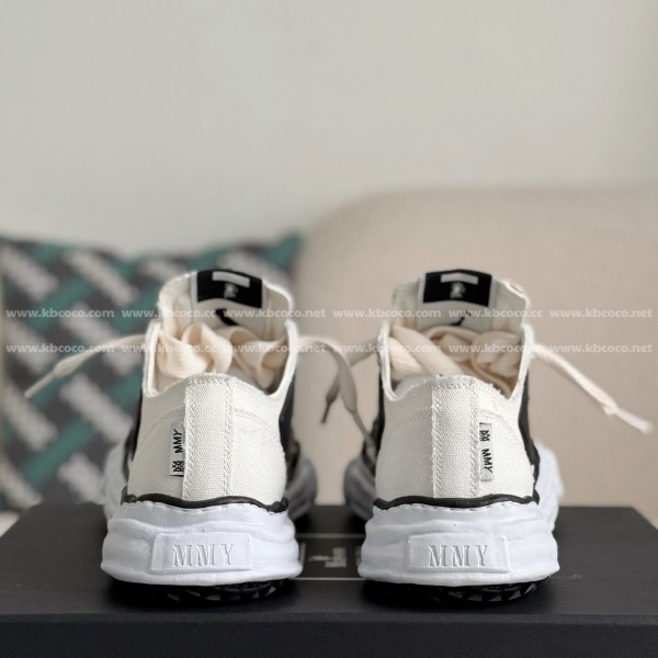 Maison Mihara Yasuhiro x  AMIRI Skel- Top Low canvas shoes