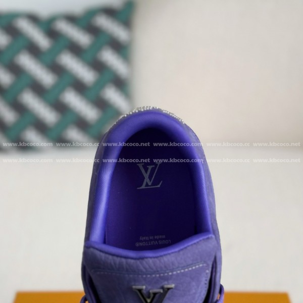 LOUIS VUITTON TRAINER SNEAKERS