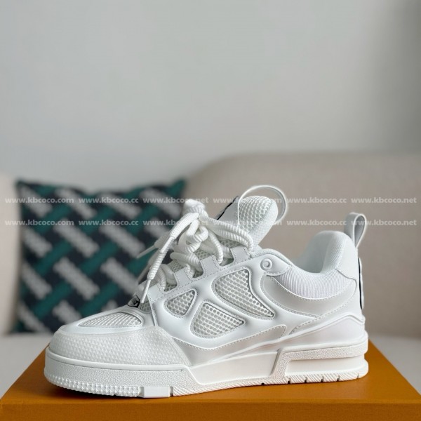 LOUIS VUITTON RUNNER TATIC SNEAKERS