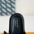 「#4558」LOUIS VUITTON x MURAKAMI Leather Flip Flops