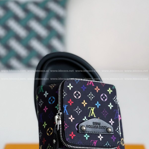 LOUIS VUITTON x MURAKAMI Leather Flip Flops