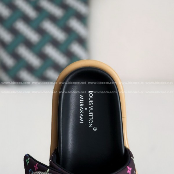 LOUIS VUITTON x MURAKAMI Leather Flip Flops