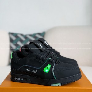 「#4560」LOUIS VUITTON LED TRAINER SNEAKERS