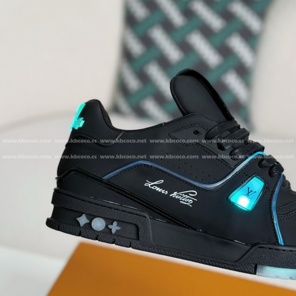 LOUIS VUITTON LED TRAINER SNEAKERS