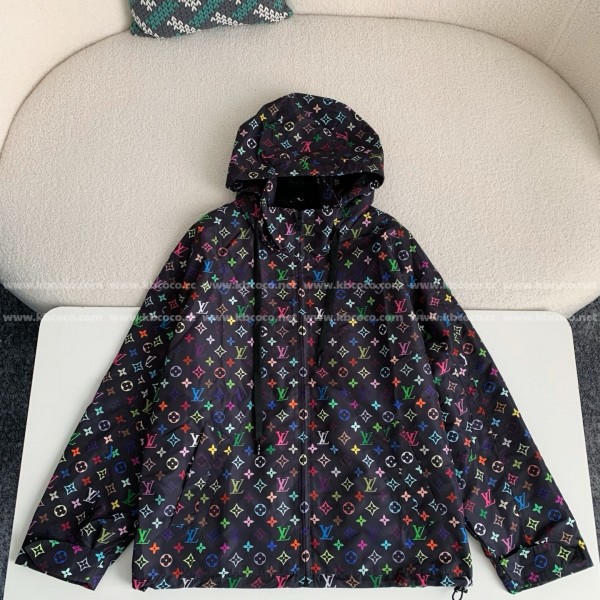 「#4569」Louis Vuitton Full Logo Print Jackets