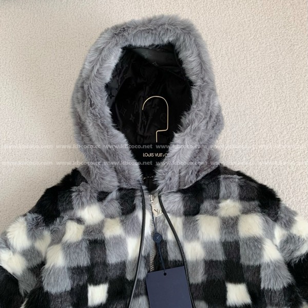 Louis Vuitton Skiing Series FW24 Black And White Check Hooded Fleece Jacket