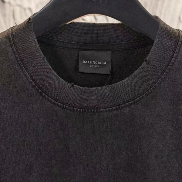 Balenciaga Heavy Washed Round Neck T-Shirt