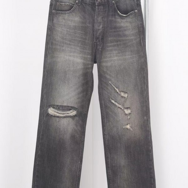 「#4601」CELINE black washed jeans with holes