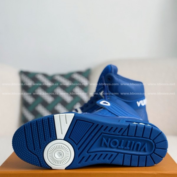 Louis Vuitton Trainers High-Top Plimsolls