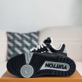 「#4635」LOUIS VUITTON TRAINER SNEAKERS