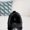 「#4637」LOUIS VUITTON RUNNER TATIC SNEAKERS