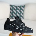 「#4639」LOUIS VUITTON TRAINER SNEAKERS