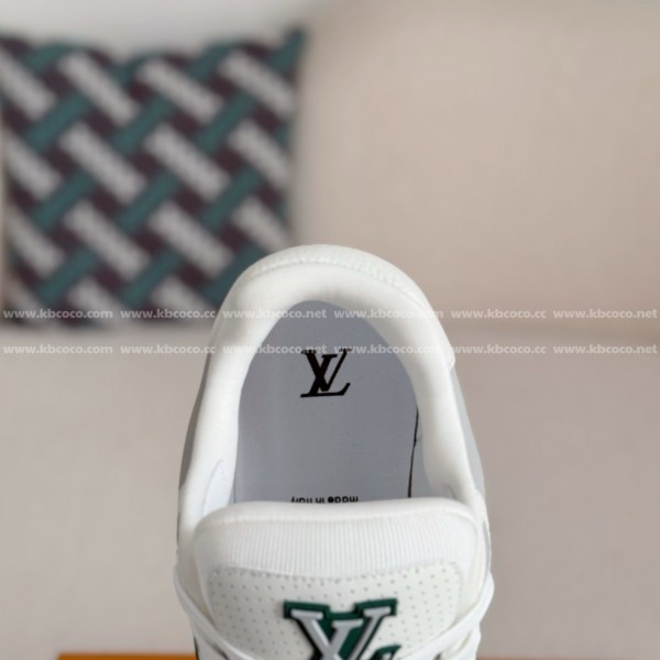 LOUIS VUITTON TRAINER SNEAKERS