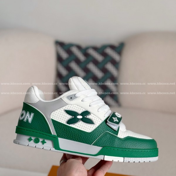 LOUIS VUITTON TRAINER SNEAKERS