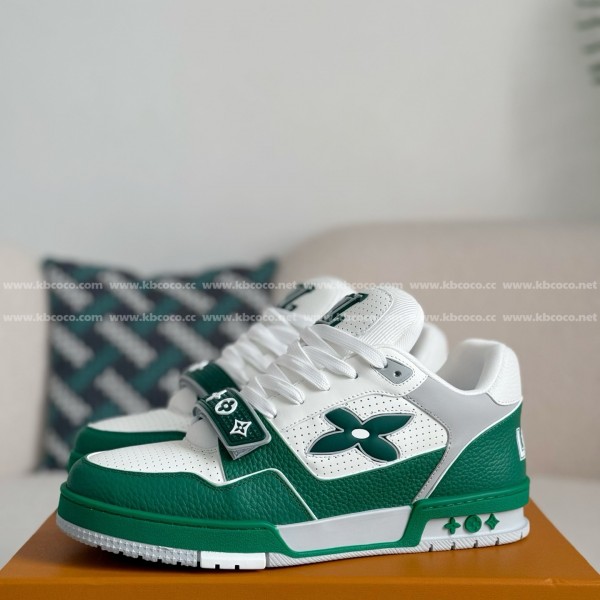 LOUIS VUITTON TRAINER SNEAKERS