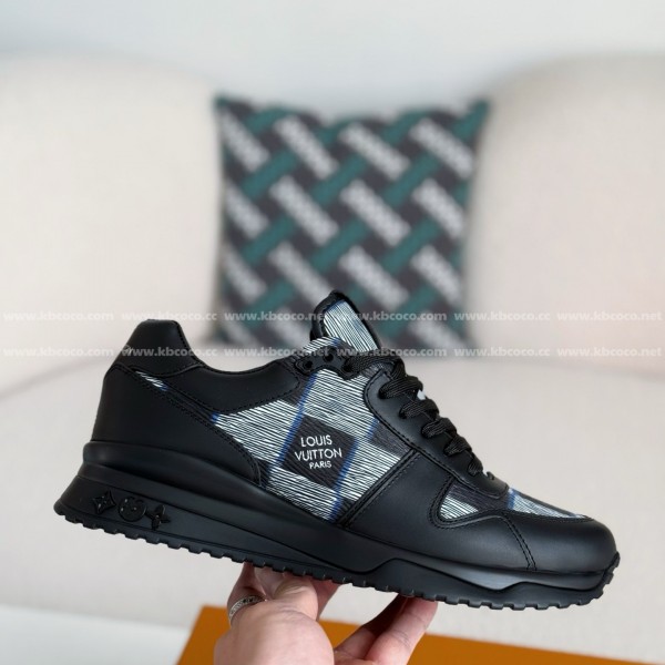 LOUIS VUITTON RUN AWAY CASUAL SHOES