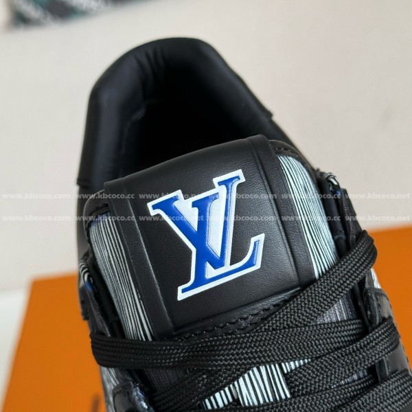 LOUIS VUITTON RUN AWAY CASUAL SHOES