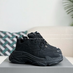 「#4673」Balenciaga Triple S Sporty Dad Shoes