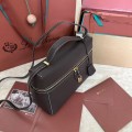 「#4769」Loro Piana new style black imported cowhide messenger bag size: 27*16*10cm