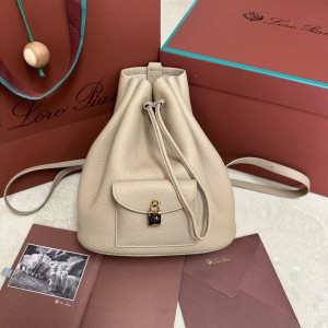 「#4772」loro piana extra imported off-white cowhide drawstring backpack, size: 25*27*14cm