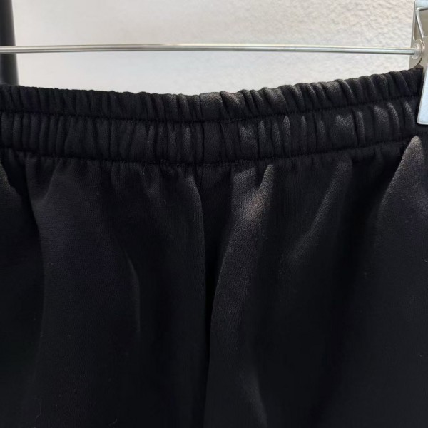 DIOR logo embroidered on the side
