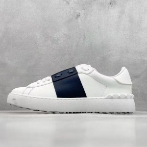 「#4818」Valentino One Stud Sneakers