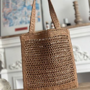 「#4838」chloe spring and summer new SUMMER BANANA dopamine color brown pure handmade straw woven bag Size: 3