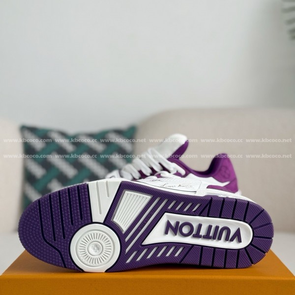 LOUIS VUITTON TRAINER SNEAKERS