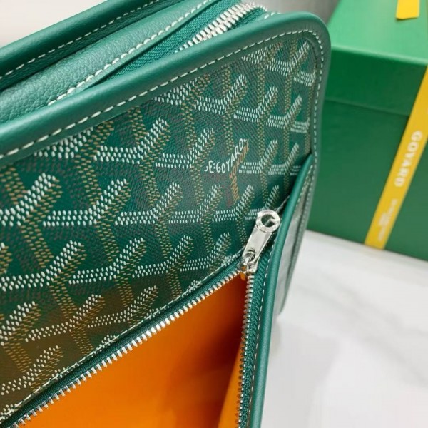 Goyard imported cowhide with canvas large toilet bag, size: 30*23*8cm
