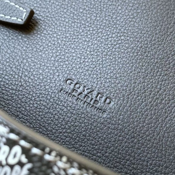 Goyard imported cowhide with canvas one-shoulder crossbody bag, size: 21*16*4cm