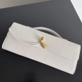 「#5019」BOTTECA VENETA uses exquisite craftsmanship intreccio embossed imported cow leather evening clutch b