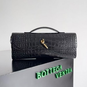 「#5020」BOTTECA VENETA uses exquisite craftsmanship intreccio embossed imported cow leather evening clutch b