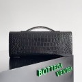 「#5020」BOTTECA VENETA uses exquisite craftsmanship intreccio embossed imported cow leather evening clutch b