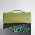 「#5021」BOTTECA VENETA uses exquisite craftsmanship intreccio embossed imported cow leather evening clutch b
