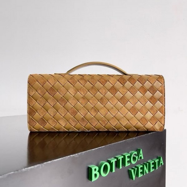 BOTTECA VENETA uses exquisite craftsmanship intreccio woven imported sheepskin evening clutch bag Si