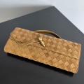 「#5022」BOTTECA VENETA uses exquisite craftsmanship intreccio woven imported sheepskin evening clutch bag Si