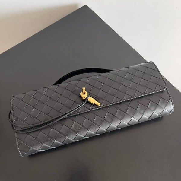 BOTTECA VENETA uses exquisite craftsmanship intreccio woven imported sheepskin evening clutch bag Si