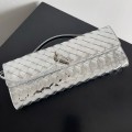 「#5029」BOTTECA VENETA uses exquisite craftsmanship intreccio weaving imported lacquered cowhide leather eve