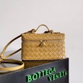 「#5035」BOTTECA VENETA uses exquisite craftsmanship intreccio weaving imported sheepskin leather Crossbody t