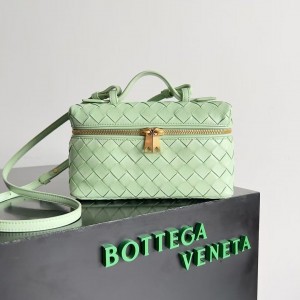 「#5036」BOTTECA VENETA uses exquisite craftsmanship intreccio weaving imported sheepskin leather Crossbody t