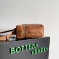 「#5037」BOTTECA VENETA uses exquisite craftsmanship intreccio weaving imported sheepskin leather Crossbody t