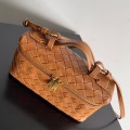 「#5037」BOTTECA VENETA uses exquisite craftsmanship intreccio weaving imported sheepskin leather Crossbody t