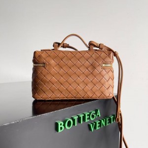 「#5037」BOTTECA VENETA uses exquisite craftsmanship intreccio weaving imported sheepskin leather Crossbody t