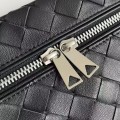 「#5039」BOTTECA VENETA uses exquisite craftsmanship intreccio weaving imported sheepskin leather Crossbody t