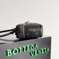 「#5040」BOTTECA VENETA uses exquisite craftsmanship intreccio weaving imported sheepskin leather Crossbody t